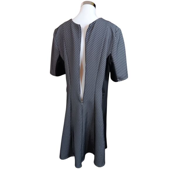 Liz Claiborne‎ Flattering Gored Midi Dress Plus 16 Panels Short Sleeves Career - Picture 9 of 11